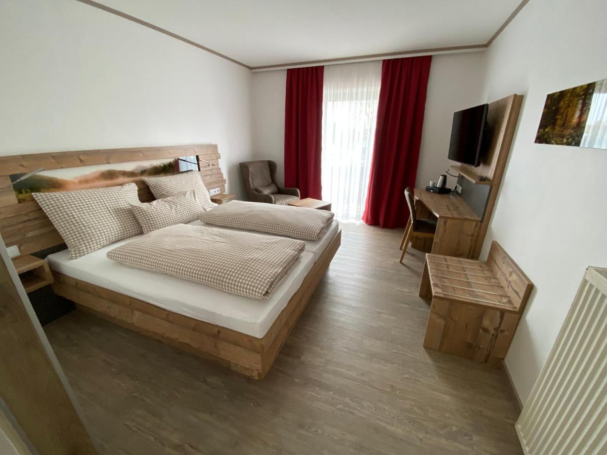 Hotel-Landgasthof Ploss Schonwald  Esterno foto