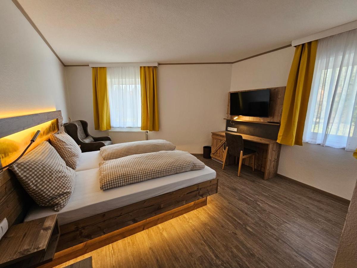 Hotel-Landgasthof Ploss Schonwald  Esterno foto